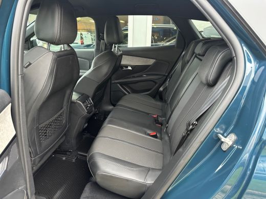 Peugeot 3008 1.2 PureTech GT Pack Business Navi  | Cruise | Automaat ActivLease financial lease