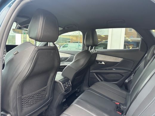 Peugeot 3008 1.2 PureTech GT Pack Business Navi  | Cruise | Automaat ActivLease financial lease