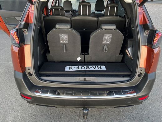 Peugeot 5008 1.2 130pk/H6/Allure/Nw Model/ 7-Pers./Trekhaak/Virtual/Led ActivLease financial lease