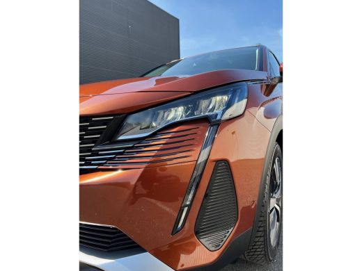 Peugeot 5008 1.2 130pk/H6/Allure/Nw Model/ 7-Pers./Trekhaak/Virtual/Led ActivLease financial lease
