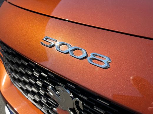 Peugeot 5008 1.2 130pk/H6/Allure/Nw Model/ 7-Pers./Trekhaak/Virtual/Led ActivLease financial lease