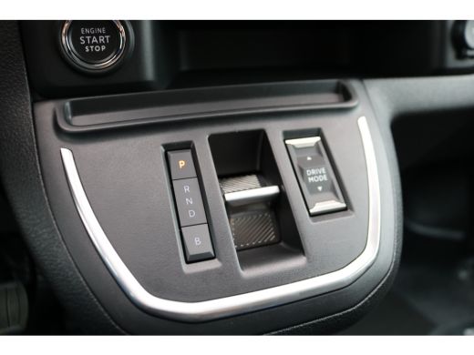 Peugeot e-Expert EV L3 75 kWh Airco Navigatie Trekhaak ActivLease financial lease