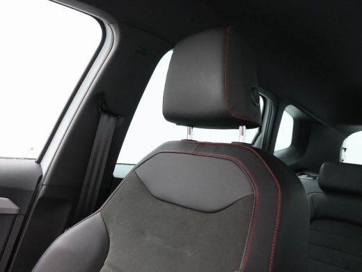 Seat Arona 1.0 TSi 115 Pk FR Business Intense | Navigatie | 18 Inch | Trekhaak | Adaptive Cruise | Camera | ... ActivLease financial lease