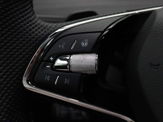 Skoda ENYAQ Coupé iV 80 Sportline 204PK 360 gr. camera, panoramadak, head-up, Canton sound, elek. stoelen, winterpakke... ActivLease financial lease