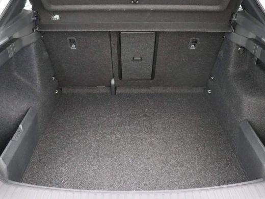 Skoda ENYAQ Coupé iV 80 Sportline 204PK 360 gr. camera, panoramadak, head-up, Canton sound, elek. stoelen, winterpakke... ActivLease financial lease