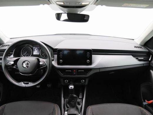 Skoda Kamiq 1.0 TSi 110 Pk Ambition | Climate Controle | 17 Inch | Privacy Glass | Carplay | Parkeersensoren ... ActivLease financial lease