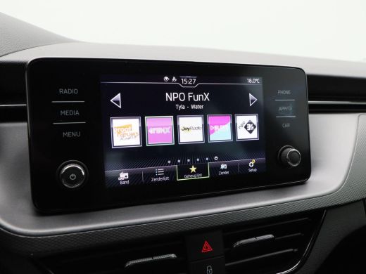 Skoda Kamiq 1.0 TSi 110 Pk Ambition | Climate Controle | 17 Inch | Privacy Glass | Carplay | Parkeersensoren ... ActivLease financial lease
