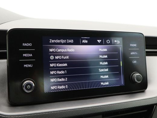 Skoda Kamiq 1.0 TSi 110 Pk Automaat Ambition | Adaptive Cruise | CarPlay | Bluetooth | Stoelverwarming | Acht... ActivLease financial lease