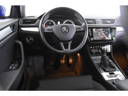 Skoda Superb Combi 2.0 TDI Ambition *1ste Eigenaar*Navigatie*Memory* ActivLease financial lease