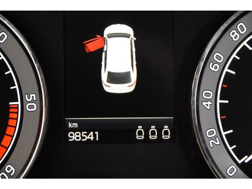 Skoda Superb Combi 2.0 TDI Ambition *1ste Eigenaar*Navigatie*Memory* ActivLease financial lease