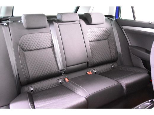 Skoda Superb Combi 2.0 TDI Ambition *1ste Eigenaar*Navigatie*Memory* ActivLease financial lease