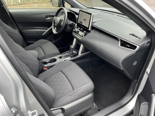 Toyota Corolla Cross Hybrid 200 Dynamic | Navigatie | Apple CarPlay/Android auto | Achteruitrijcamera | Stoel en stuur... ActivLease financial lease