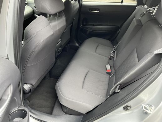 Toyota Corolla Cross Hybrid 200 Dynamic | Navigatie | Apple CarPlay/Android auto | Achteruitrijcamera | Stoel en stuur... ActivLease financial lease