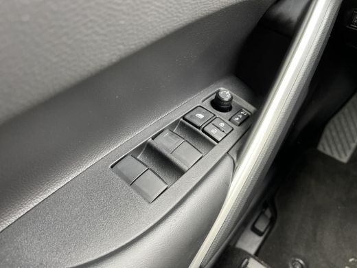 Toyota Corolla Cross Hybrid 200 Dynamic | Navigatie | Apple CarPlay/Android auto | Achteruitrijcamera | Stoel en stuur... ActivLease financial lease
