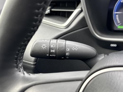 Toyota Corolla Cross Hybrid 200 Executive AWD **STUUR EN STOELVERWARMING/ 360 GRADEN CAMERA/ DODEHOEK DETECTIE/ 36 MAA... ActivLease financial lease