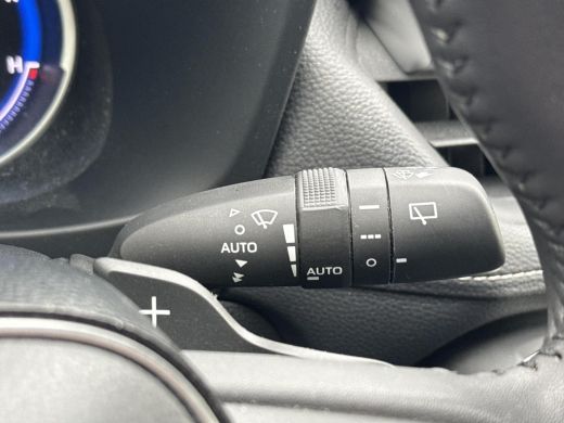 Toyota RAV4 2.5 Hybrid Business Plus **LEDEREN BEKLEDING/ STOELVERWARMING/ ADAPTIEF CRUISE CONTROL/ 36 MAANDE... ActivLease financial lease