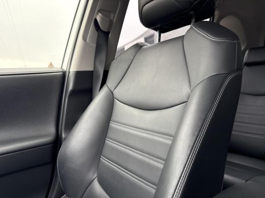 Toyota RAV4 2.5 Hybrid Business Plus **LEDEREN BEKLEDING/ STOELVERWARMING/ ADAPTIEF CRUISE CONTROL/ 36 MAANDE... ActivLease financial lease