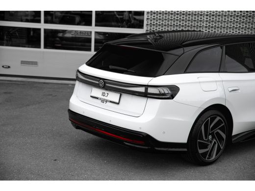 Volkswagen ID.7 Tourer Volkswagen Pro Business Inclusief €2000,- inruilvoordeel ActivLease financial lease
