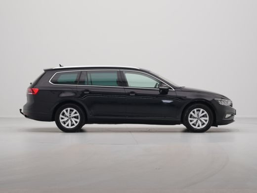Volkswagen Passat Variant 1.5 TSI 150pk DSG Business Navigatie Camera Virtual Cockpit Acc 60 ActivLease financial lease