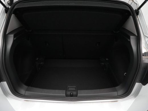 Volkswagen T-Cross 1.0 TSI 95pk Life Navigatie Pdc Clima Acc 20 ActivLease financial lease