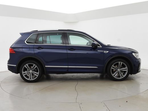 Volkswagen Tiguan 2.0 TDI 150 PK DSG *BTW* R-LINE HIGHLINE + PANORAMA | TREKHAAK | VIRTUAL COCKPIT | MASSAGE | ADAP... ActivLease financial lease