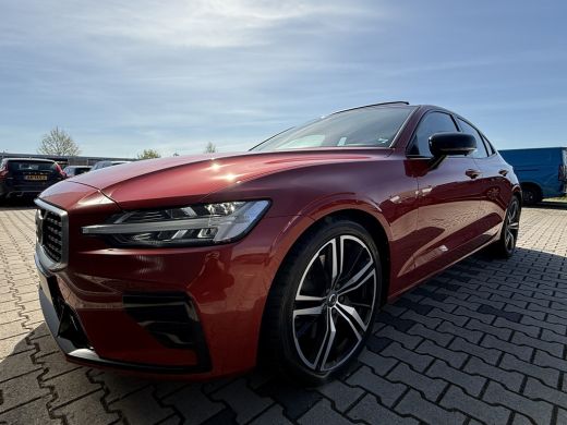Volvo  S60 Volvo T5 R-Design | Panoramadak | Cruise Control | Camera | LED | Voorruit verwarming | Parkeerse... ActivLease financial lease