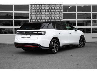 Volkswagen ID.7 Tourer Volkswagen Pro Business Inclusief €2000,- inruilvoordeel