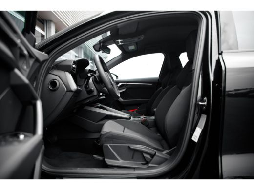 Audi A3 Sportback Audi 30 TFSI 116pk Advanced edition | 18" Automaat | Interieur met sportstoelen | Ledko... ActivLease financial lease