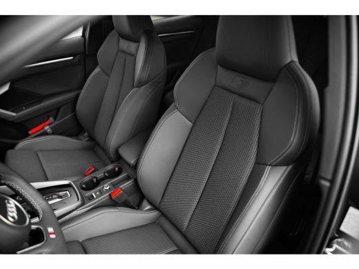 Audi A3 Sportback 40 TFSI e 204pk S edition | Adaptive Cruise | Achteruitrijcamera | 18" | Optiekpakket Z... ActivLease financial lease