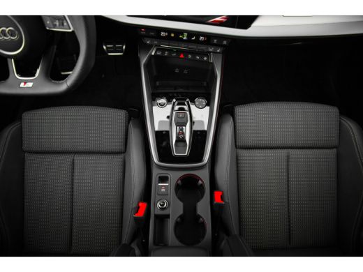Audi A3 Sportback Audi 40 TFSI e 204pk S edition | Adaptive Cruise | Achteruitrijcamera | 18" | Optiekpak... ActivLease financial lease