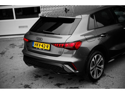 Audi A3 Sportback Audi 40 TFSI e 204pk S edition | Adaptive Cruise | Achteruitrijcamera | 18" | Optiekpak... ActivLease financial lease