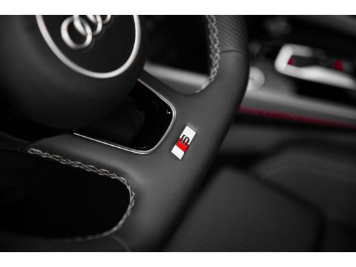 Audi A3 Sportback Audi 40 TFSI e 204pk S edition | Adaptive Cruise | Achteruitrijcamera | 18" | Optiekpak... ActivLease financial lease