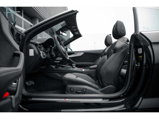 Audi A5 Cabriolet 35 TFSI S edition | Achteruitrijcamera | Stoelverwarming | 20" | Stoelen Elektrisch | N... ActivLease financial lease