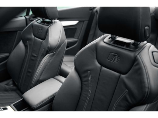 Audi A5 Cabriolet 35 TFSI S edition | Achteruitrijcamera | Stoelverwarming | 20" | Stoelen Elektrisch | N... ActivLease financial lease