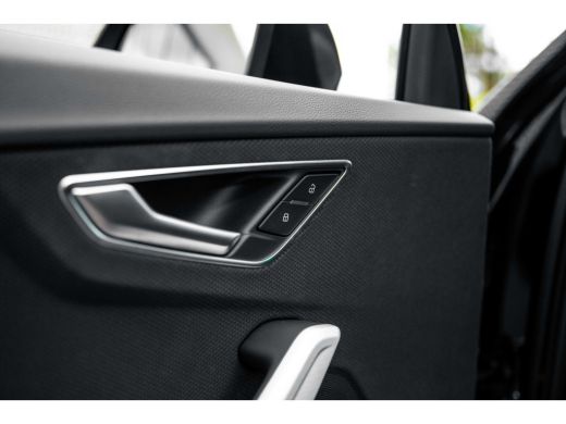 Audi Q2 Audi 35 TFSI 150pk S Edition | Achteruitrijcamera | Adaptive Cruise | Achterklep Elektrisch | 18"... ActivLease financial lease