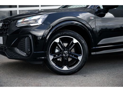 Audi Q2 Audi 35 TFSI 150pk S Edition | Achteruitrijcamera | Adaptive Cruise | Achterklep Elektrisch | 18"... ActivLease financial lease