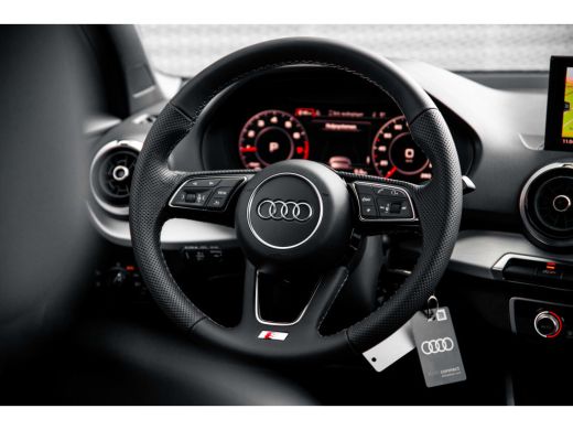 Audi Q2 Audi 35 TFSI 150pk S Edition | Achteruitrijcamera | Adaptive Cruise | Achterklep Elektrisch | 18"... ActivLease financial lease