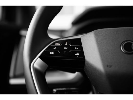 Audi Q4 e-tron Audi 45 quattro Advanced edition 82 kWh | Assistentiepakket Plus | Comfortpakket | Zwart optiek |... ActivLease financial lease