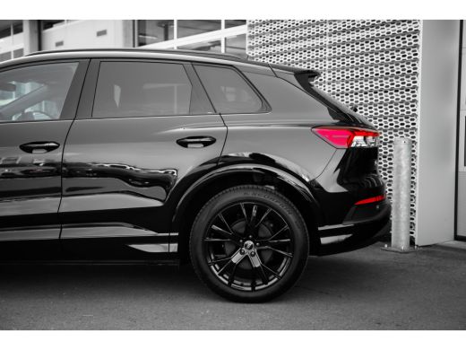 Audi Q4 e-tron Audi 45 quattro Advanced edition 82 kWh | Assistentiepakket Plus | Comfortpakket | Zwart optiek |... ActivLease financial lease