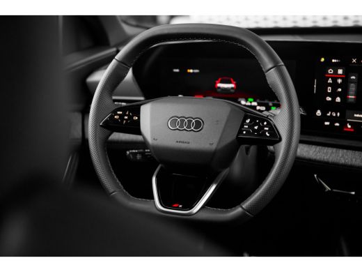 Audi Q6 e-tron Audi S edition quattro 100 kWh 388pk | Panoramadak | Tech Pro | Luchtvering ActivLease financial lease