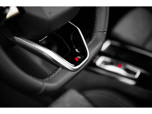 Audi Q6 e-tron Audi S edition quattro 100 kWh 388pk | Panoramadak | Tech Pro | Luchtvering ActivLease financial lease