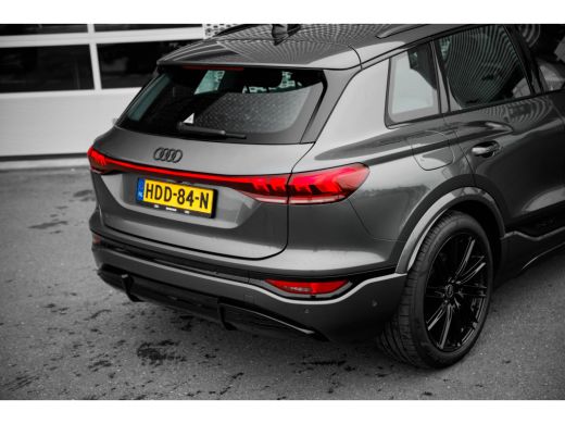 Audi Q6 e-tron Audi S edition quattro 100 kWh 388pk | Panoramadak | Tech Pro | Luchtvering ActivLease financial lease