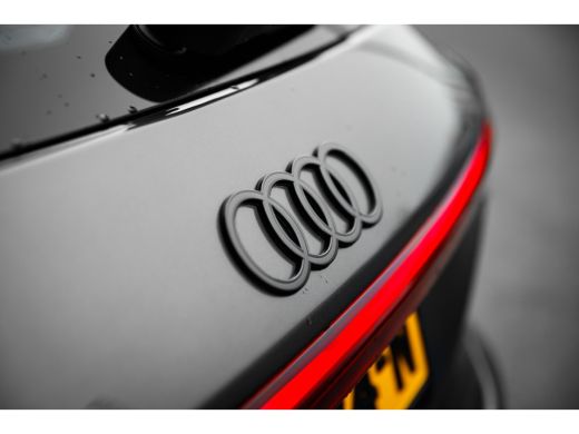 Audi Q6 e-tron Audi S edition quattro 100 kWh 388pk | Panoramadak | Tech Pro | Luchtvering ActivLease financial lease