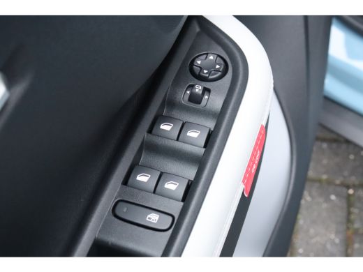Citroën C3 1.2 TURBO 100PK MAX / NAVI / CLIMA / LED  / PDC / 17" LMV / CAMERA / HUD / BLUETOOTH / CRUISECONT... ActivLease financial lease