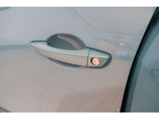 Fiat 600 Fiat 1.2 Hybrid 136 Urban Automaat | Camera | Parkeersensoren | Apple Carplay & Android Auto | Ke... ActivLease financial lease