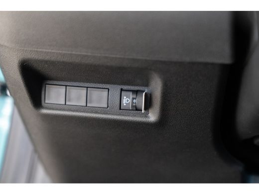 Fiat 600 Fiat 1.2 Hybrid 136 Urban Automaat | Camera | Parkeersensoren | Apple Carplay & Android Auto | Ke... ActivLease financial lease
