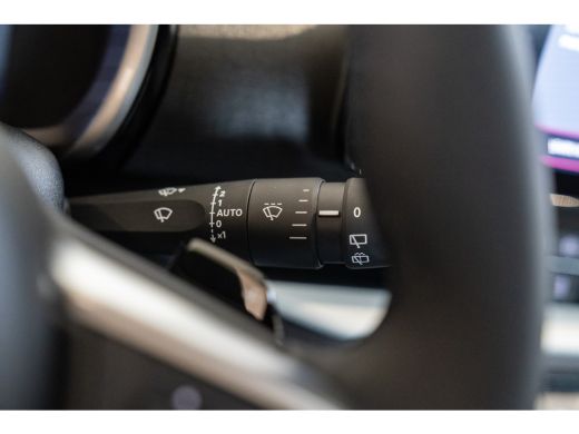Fiat 600 Fiat 1.2 Hybrid 136 Urban Automaat | Camera | Parkeersensoren | Apple Carplay & Android Auto | Ke... ActivLease financial lease