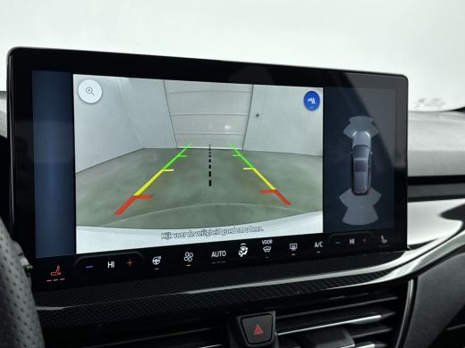 Ford Focus Ford 1.0 EcoBoost Hybrid ST Line X | Achteruitrijcamera | Apple Carplay/Android Auto|telefooninte... ActivLease financial lease