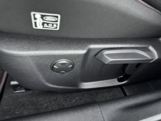 Ford Focus Ford 1.0 EcoBoost Hybrid ST Line X | Achteruitrijcamera | Apple Carplay/Android Auto|telefooninte... ActivLease financial lease