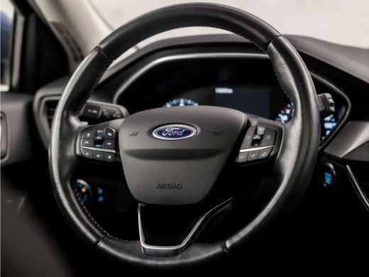 Ford FOCUS Wagon 1.0 EcoBoost Titanium Business Automaat (PANORAMADAK, APPLE CARPLAY, GROOT NAVI, STUUR/STOELVERWA... ActivLease financial lease